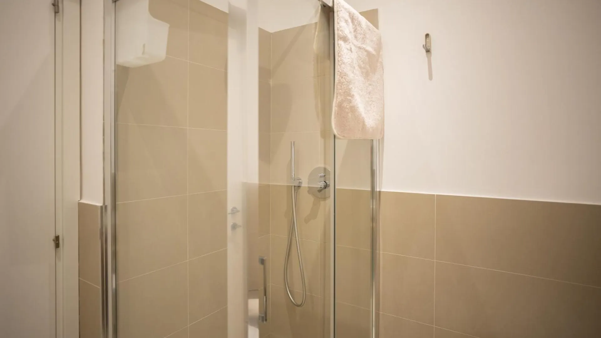 Abt L'Aura Bed & Breakfast Palermo 0*,